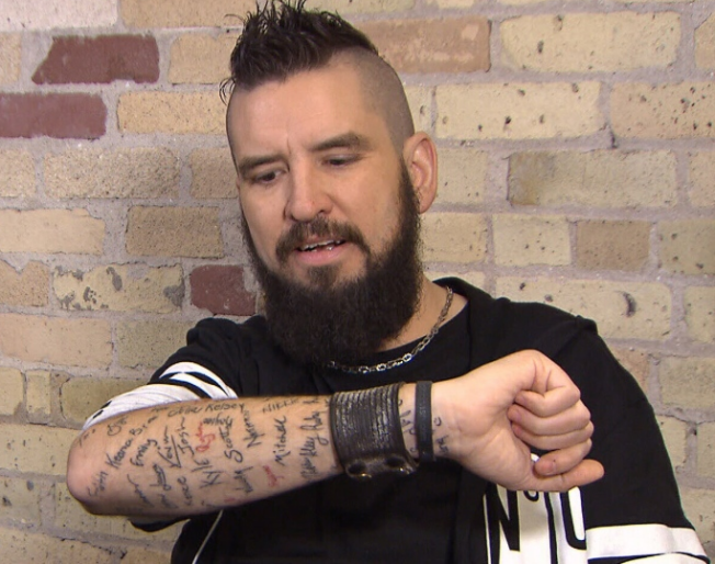Winnipeg singer attracts attention to suicidal youth making new tattoos