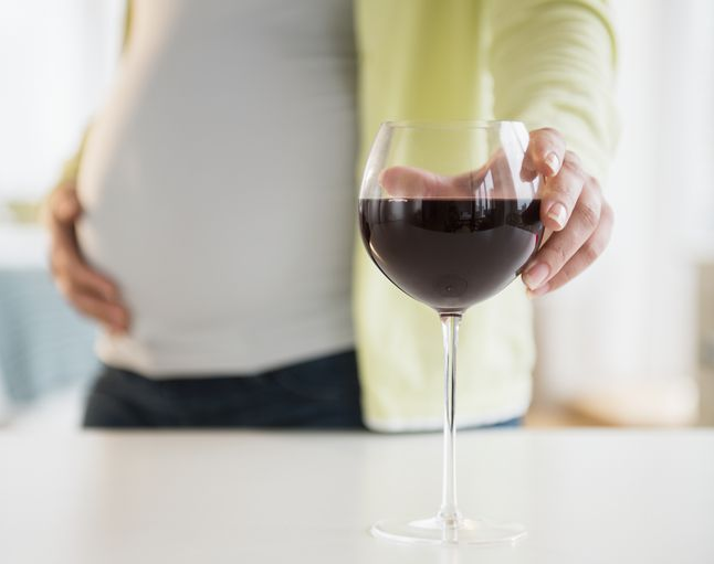 Manitoba women continue to consume alcohol during pregnancy