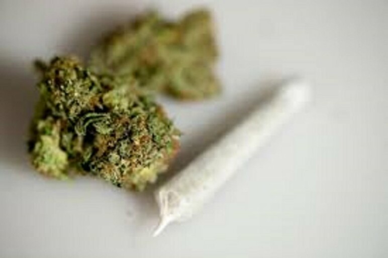 Manitoba aims to expand pot sales