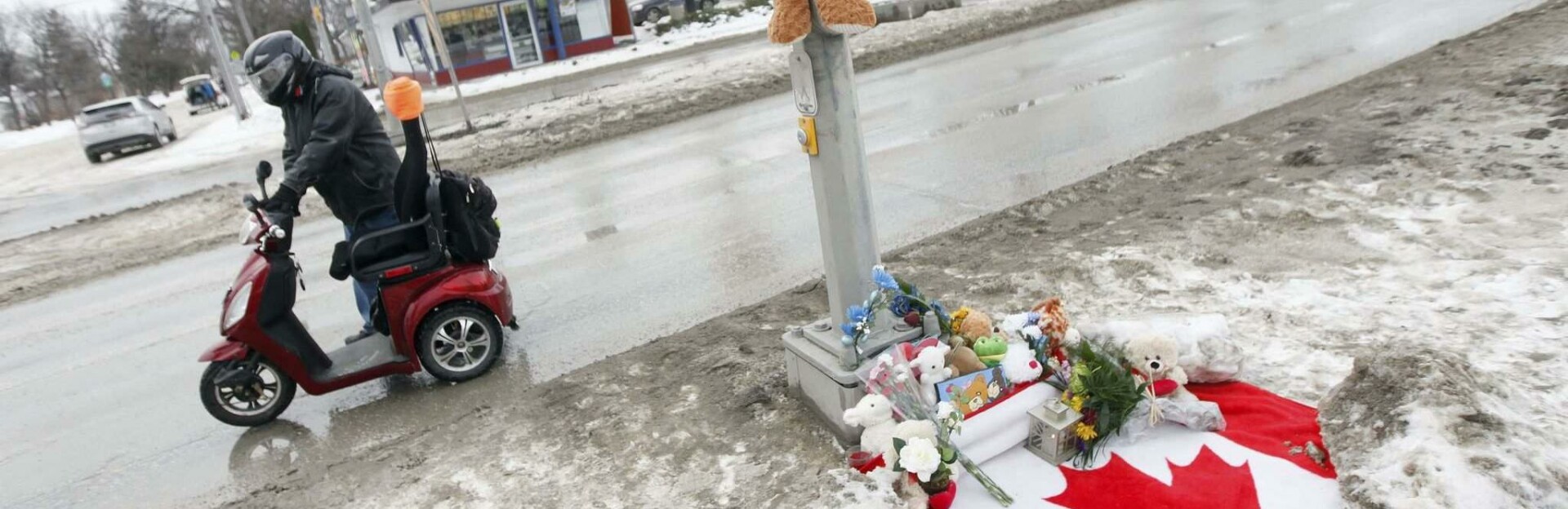 Parents of the eight-year-old boy killed in car accident demand from the authorities to impose restrictions in the speed of 30 km/h in school areas