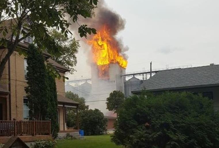 Grain elevator in Crystal City was destroyed by fire