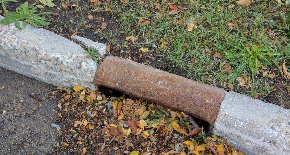 Linden Woods residents want answers