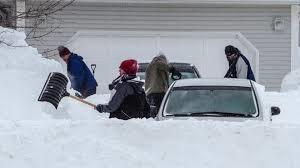 Abnormal snowfall hit Canada
