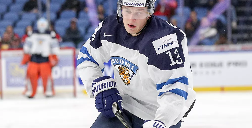 Jets winger Vesalainen was returned to Manitoba Moose and can move to play in Europe