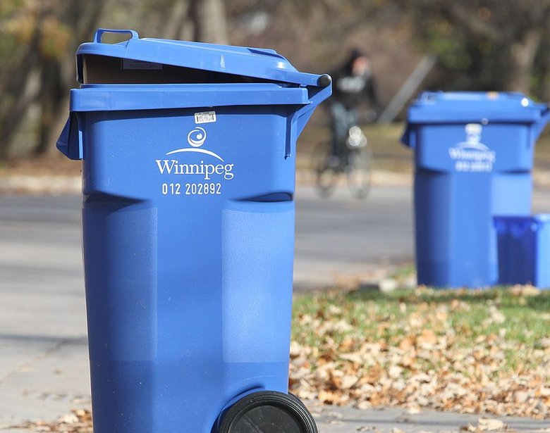 Winnipeg waste division urges to stop putting used diapers into blue
