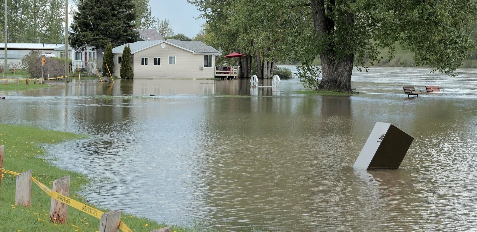 Tips for Winnipeggers to prevent flooding damage