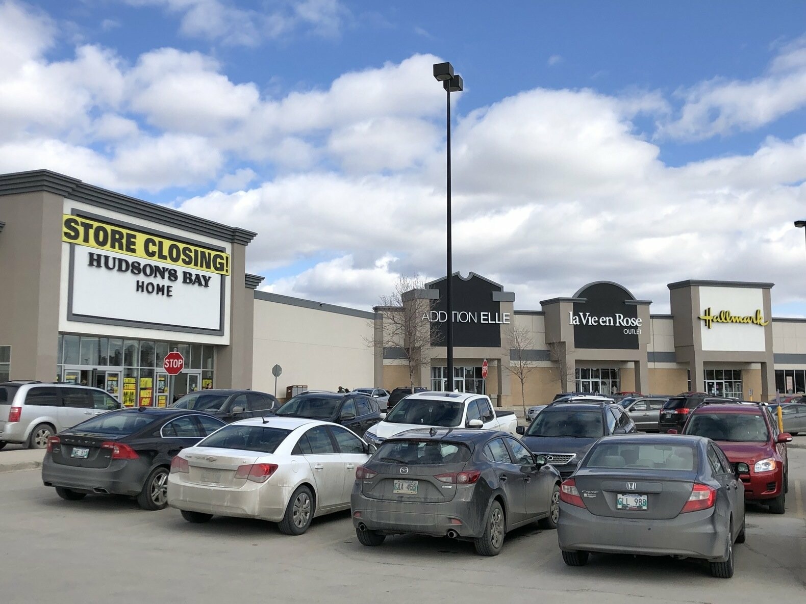 Hudson`s Bay store closing