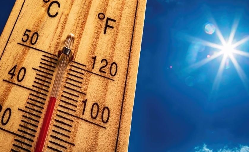 Anomalously hot weather in Manitoba leads to a number of problems