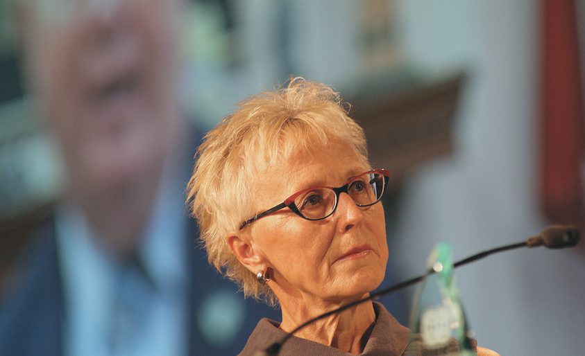 Deputy minister for Manitoba Agriculture will be awarded 