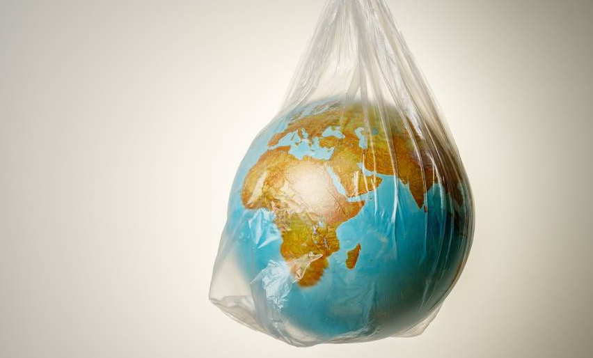 The program for the collection of plastic bags for recycling takes place in the schools of Manitoba
