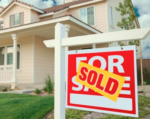 Home sales in Winnipeg decreased by 12%