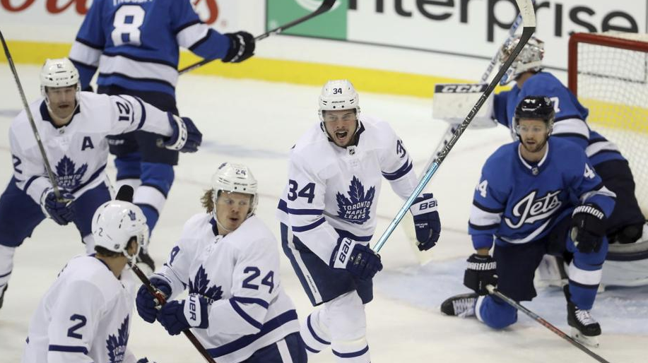 Toronto Maple Leaves interrupted the Jets' three-match winning stre... Toronto Maple Leaves interrupted the Jets' three-match winning streak, beating them 4-2