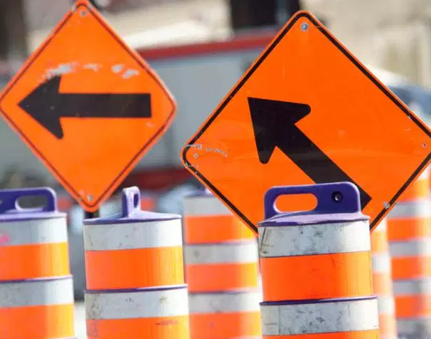 Manitoba government closes Red River Bridge in Winnipeg