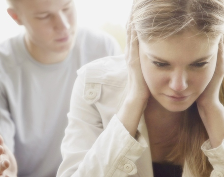 Experts from Manitoba give advice to teenagers about relationship