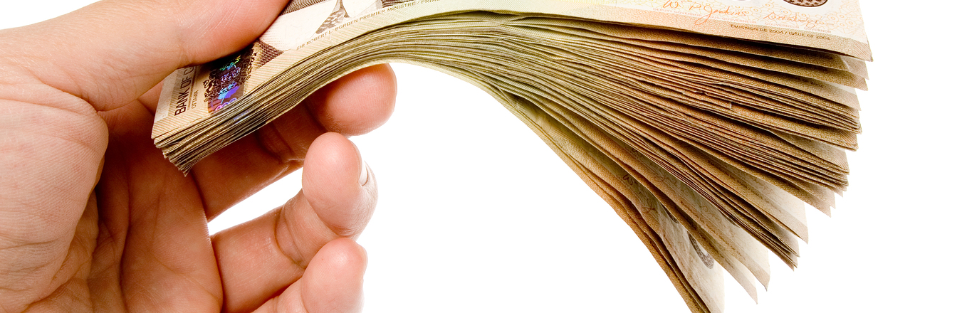 New study: more than 50% of Manitoba residents receive less money than they need per month