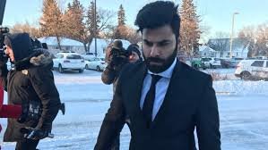 Humboldt Broncos bus crash driver had 70 regulation violations