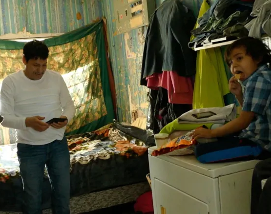 First Nation family lives in the house warmed only by oven and space heaters