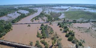 Winnipeg - US border highway might get closed 