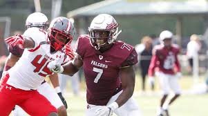 Winnipeg Blue Bombers sign new players Winnipeg Blue Bombers sign new players