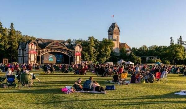 Free movies in the Assiniboine Park
